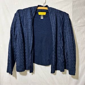 St. John Women’s Blue Cableknit 3/4 sleeve open front cardigan shrug. Size L